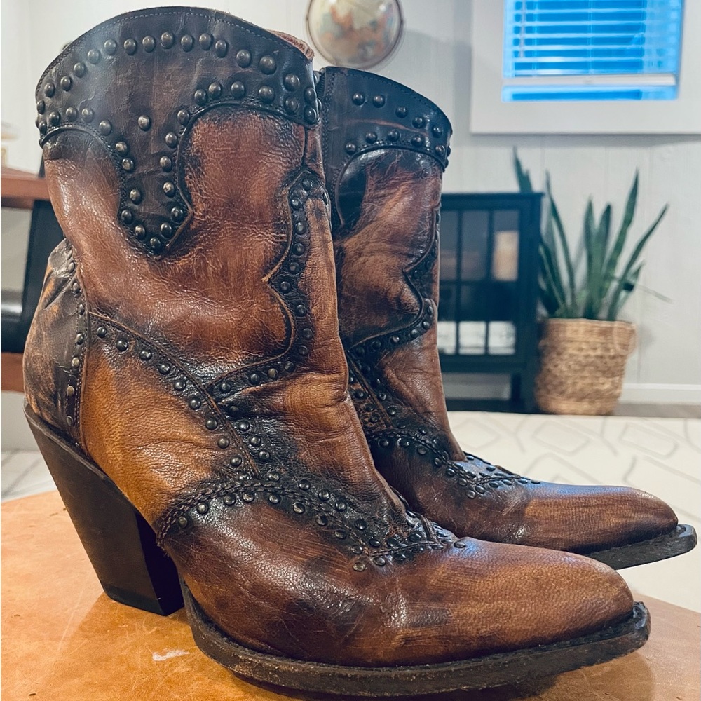 Dan Post Distressed Studded Cowgirl Ankle Booties (women’s 8)